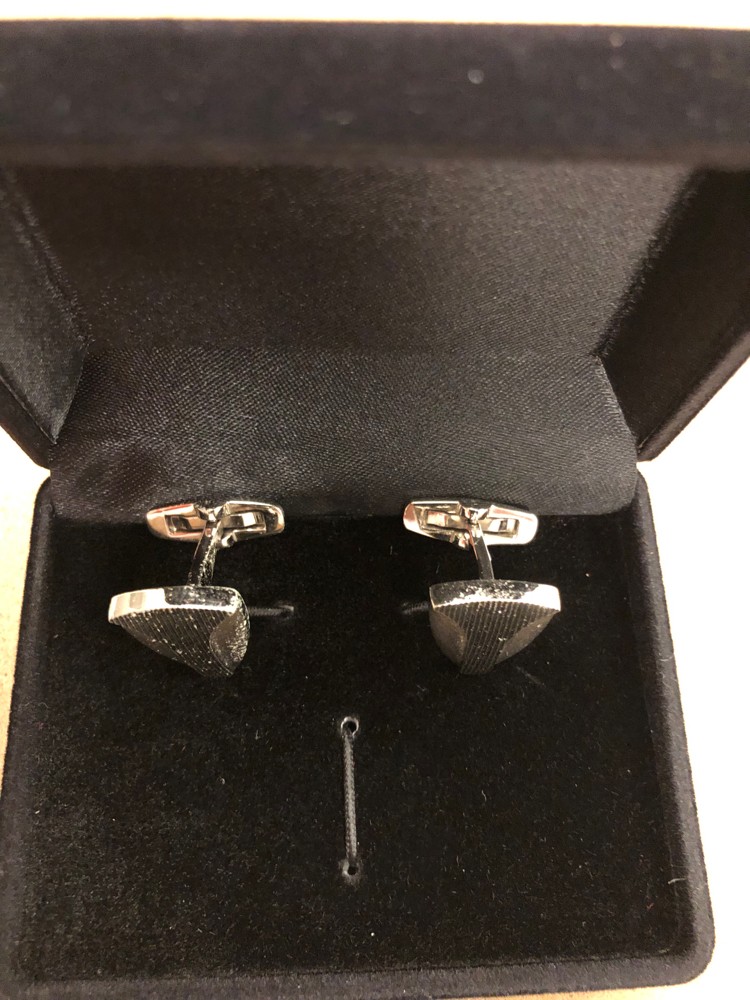 Yves saint laurent - 3