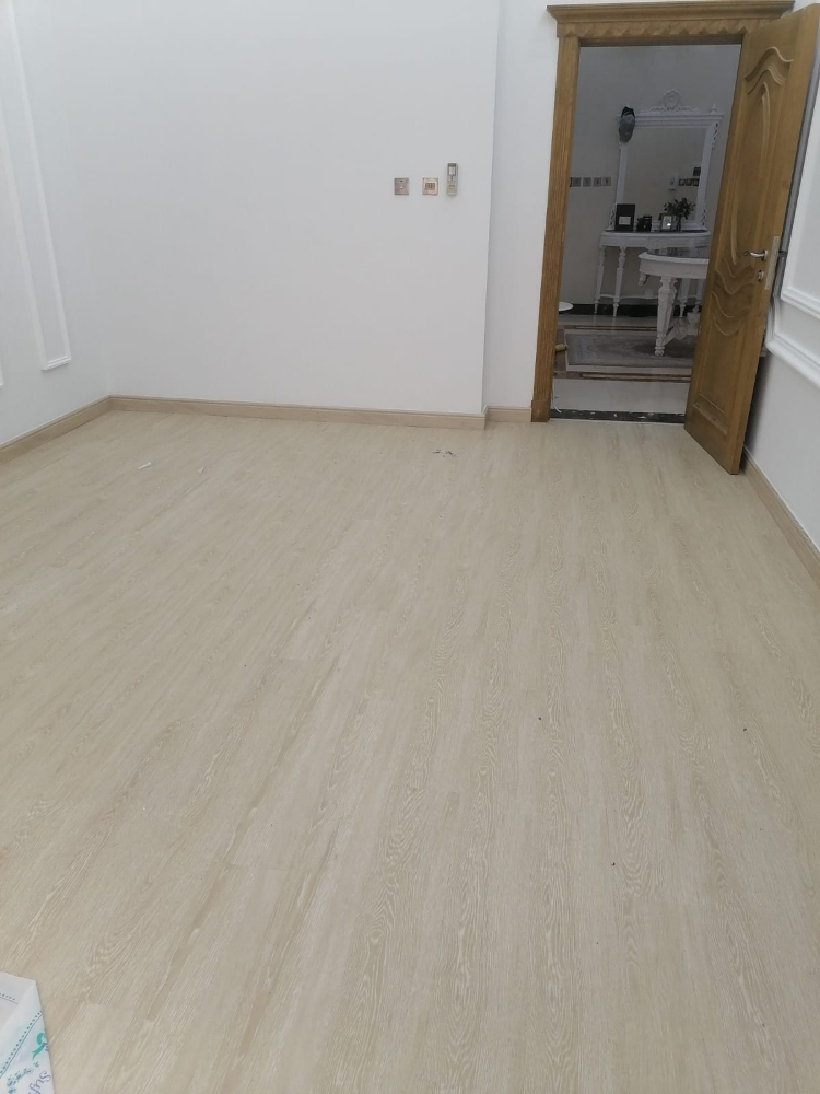8mm laminate wooden parquet - 1