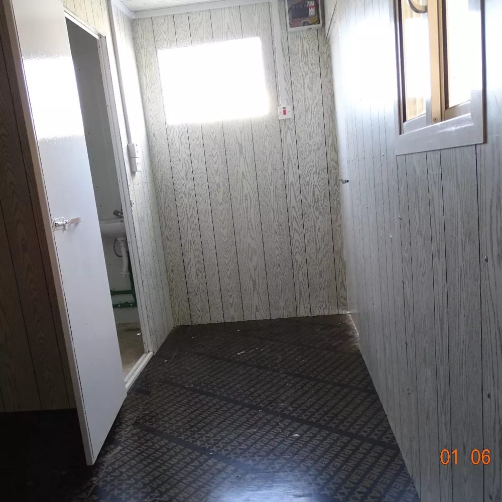 cabin, kitchen & toilet for sale - 3
