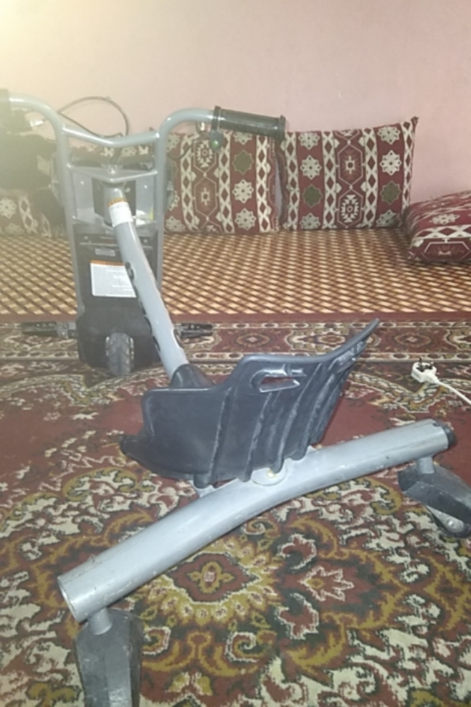 Good condition but no charge - 2