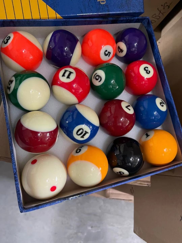 good crystal billiards ball - 3