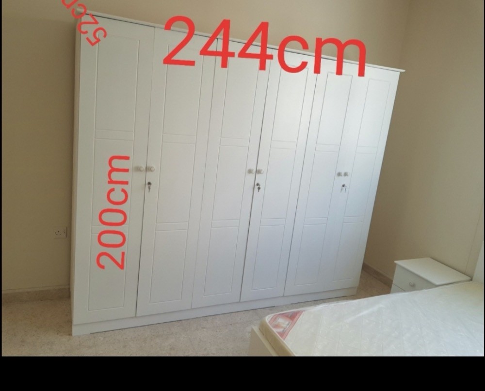 Cupboard and bedroom set - 9