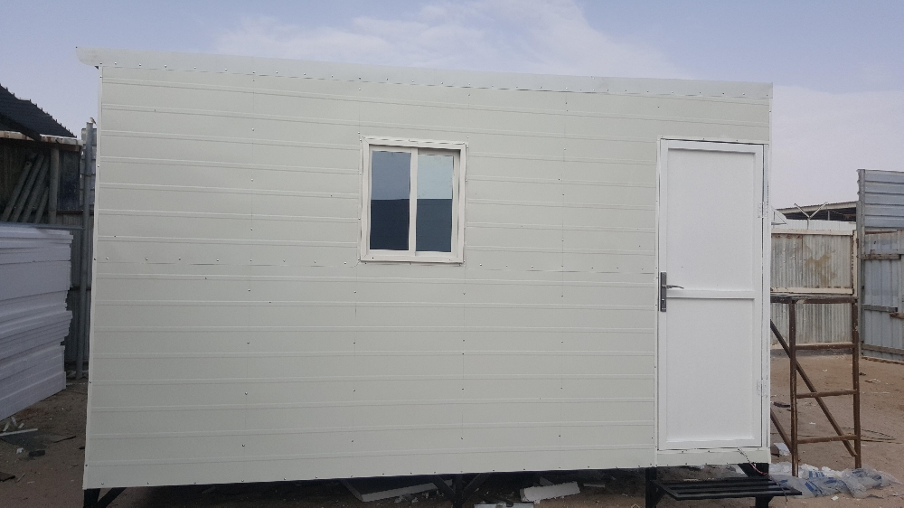 Caravan, Toilet, Cabin & Kitchen - 4