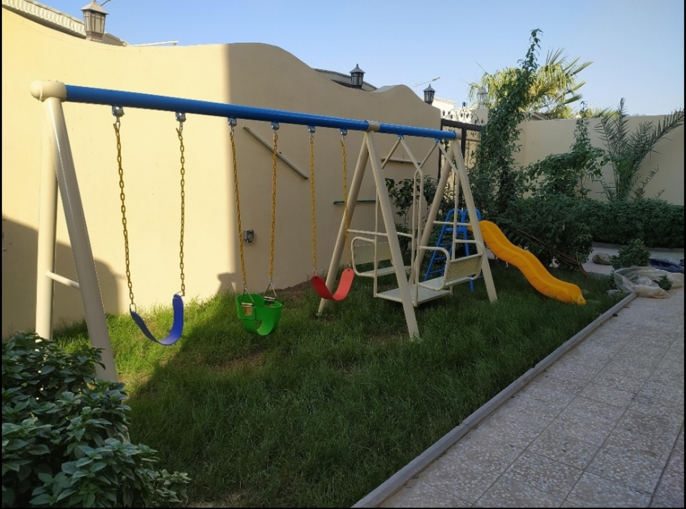 Kids plays swing and sliding - 4