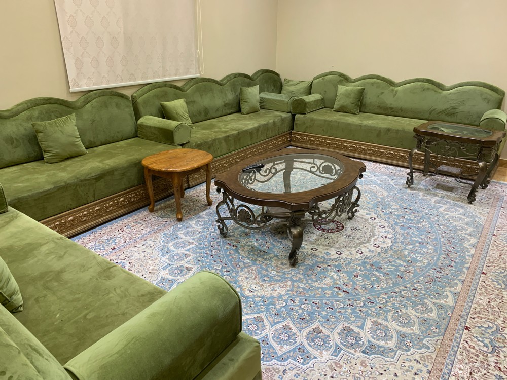 جلسة عربية - 1