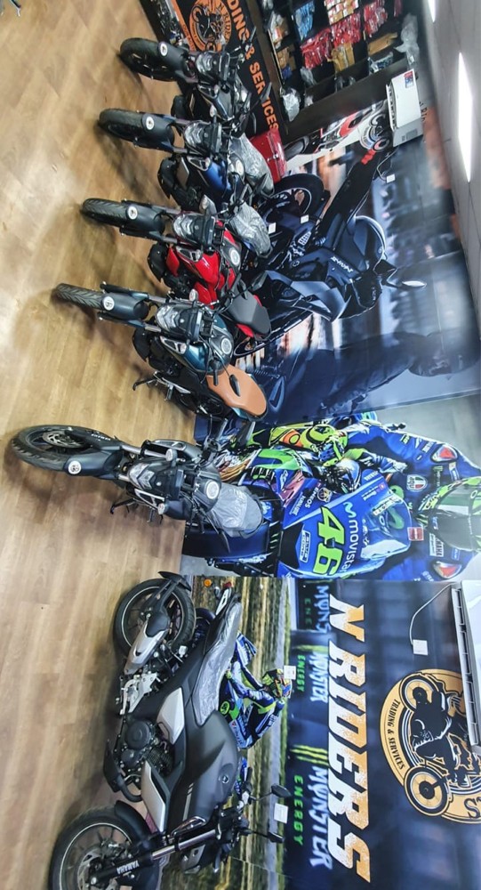 Yamaha FZ S V3 - 11