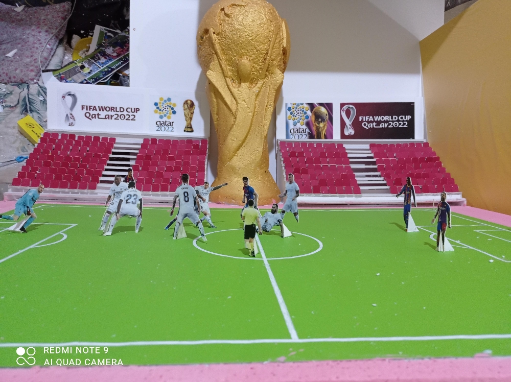 مجسم كاس العالم بقطر - 12