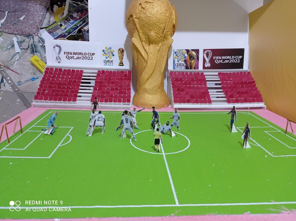 مجسم كاس العالم بقطر - 14