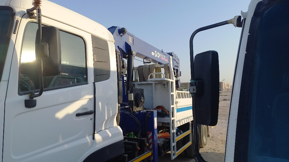 Crane 10 ton to 1000 available - 2