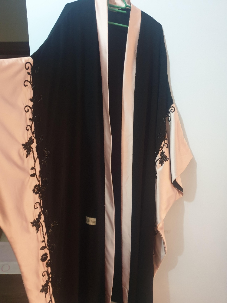barely used abaya - 1