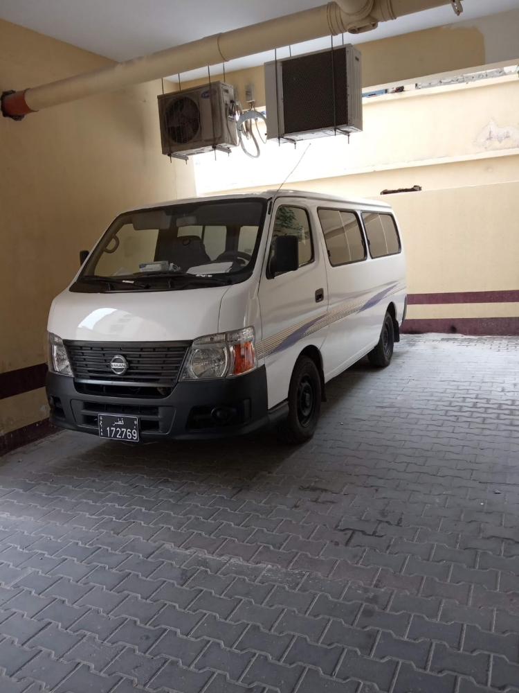 Nissan urvan - 4