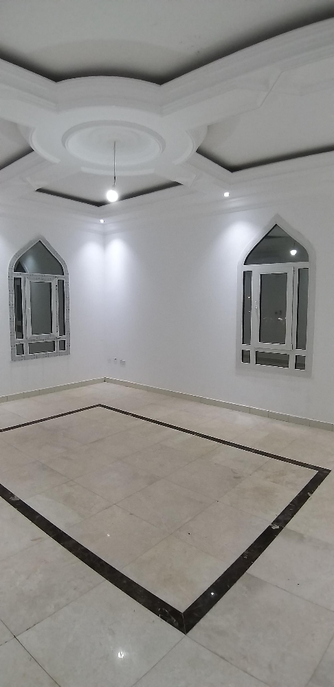 ستديو للايجار بالمره - 2