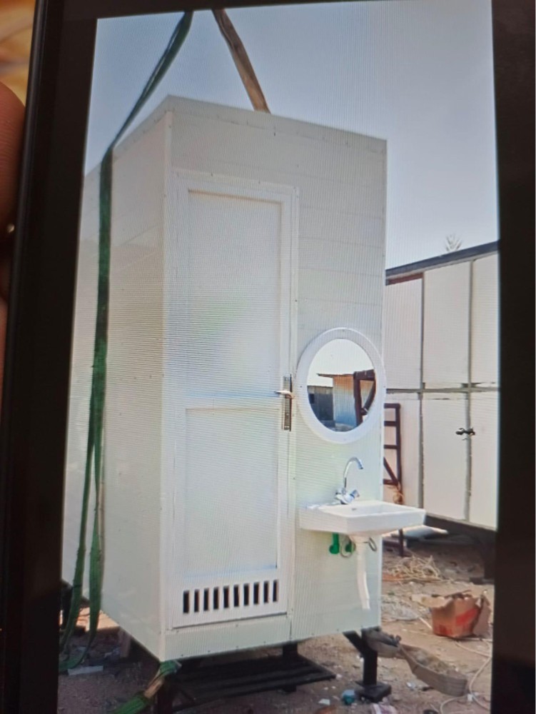cabin, kitchen & toilet for sale - 4