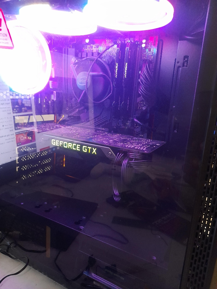 corei7 8700k gtx 1660 super gamin - 2