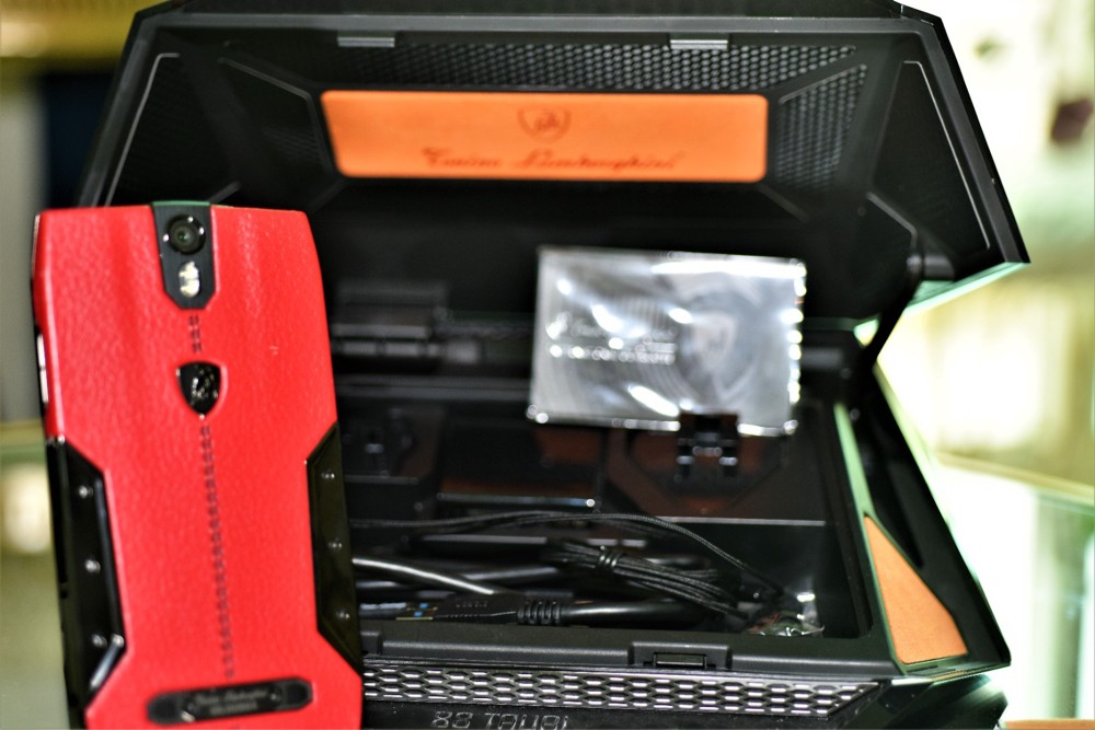 Tonino Lamborghini 88 Tauri mobil - 7
