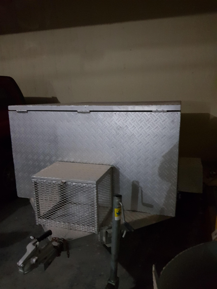 trailer in good condition - 6