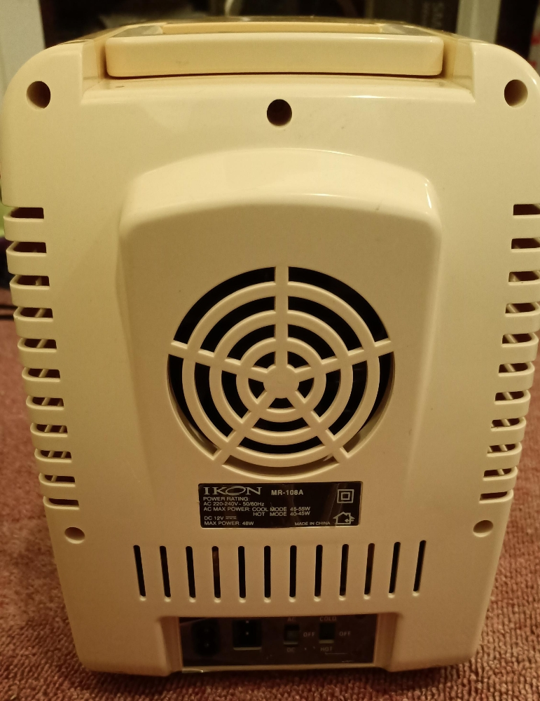Mini Fridge - 5