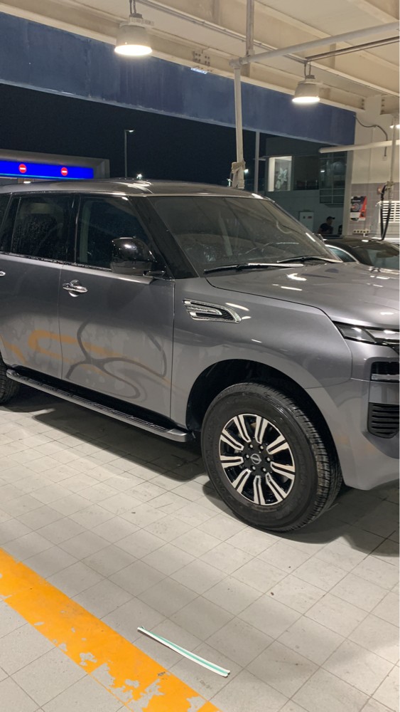Nissan Patrol XE, 2022 Model, 86,000Km / Full Insurance Vali - 1