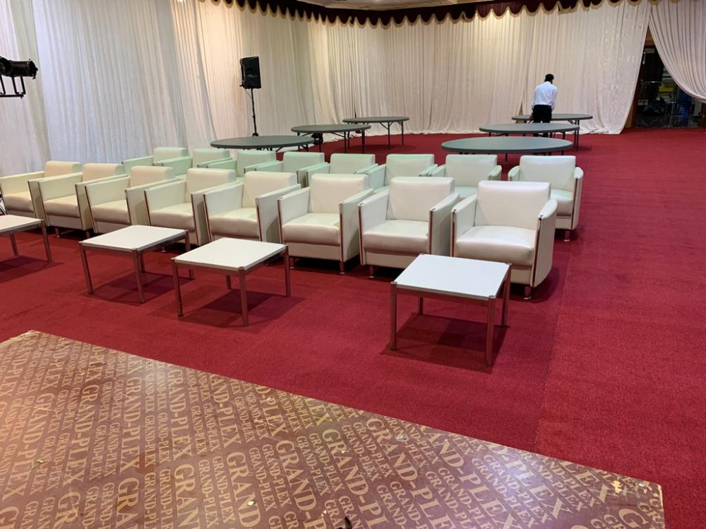طاولات وكراسى - 8