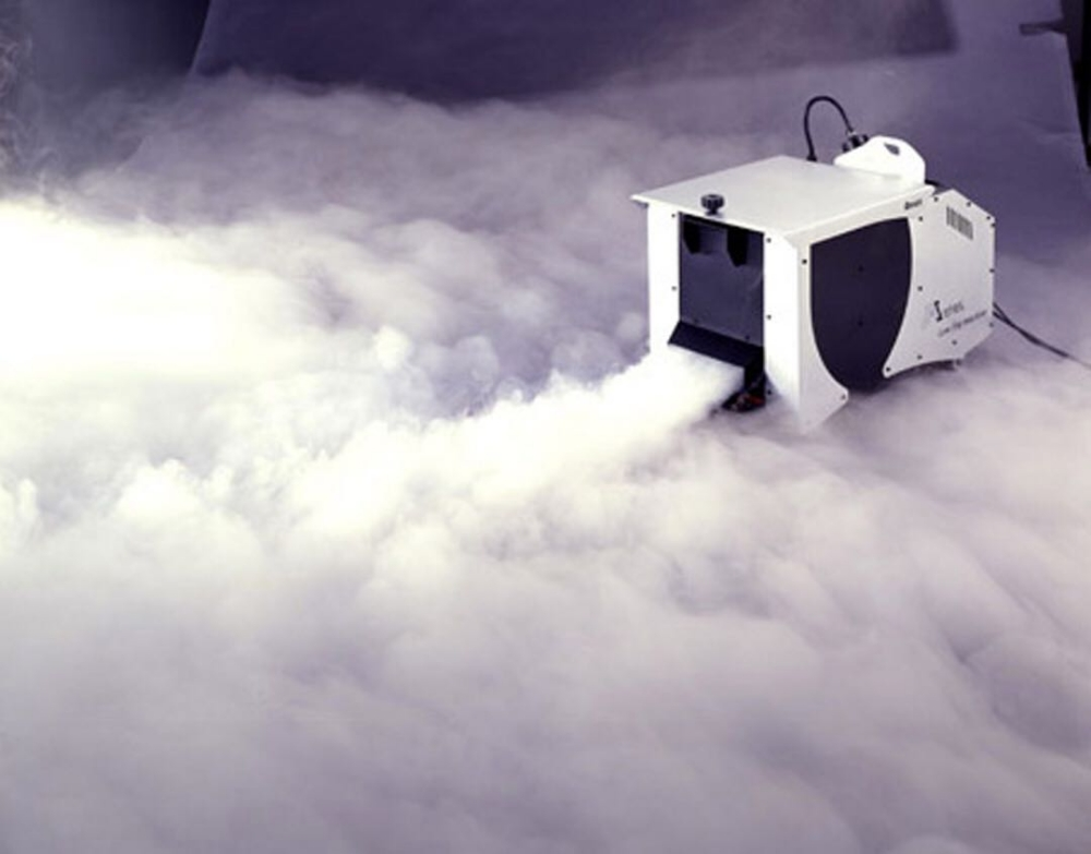 Smoke machine fog machine - 2