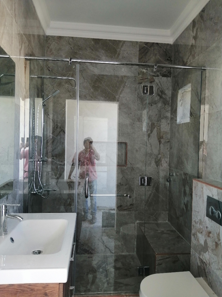 All kinds of aluminium and glass. - 6