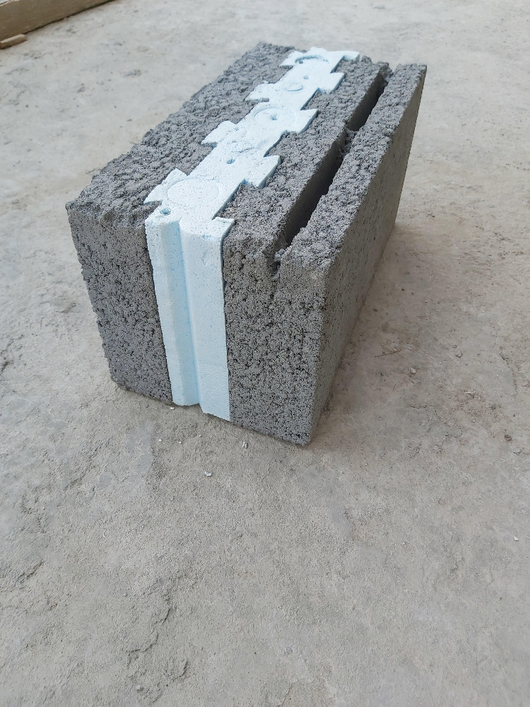 insulated Block size 20. 25 .30 c - 2