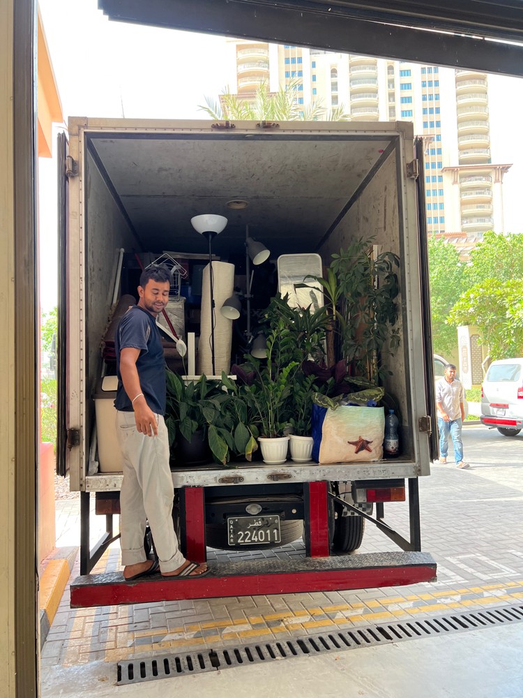 close truck moving company - 5