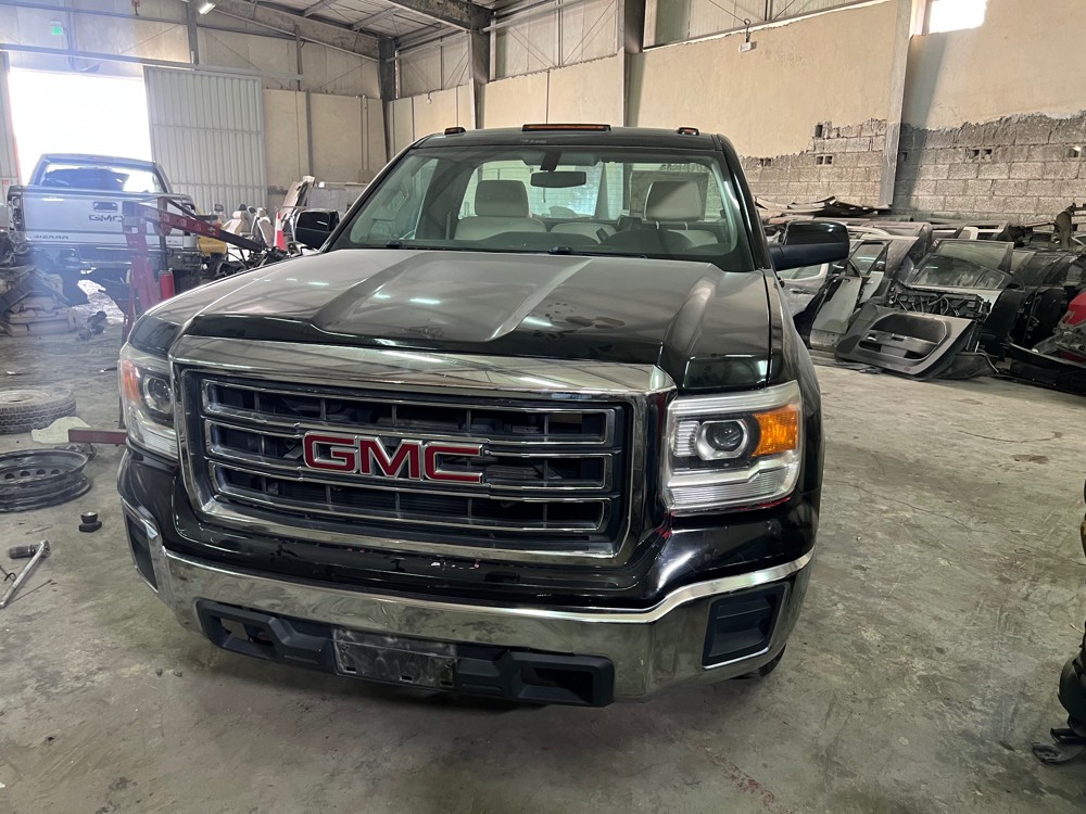 gmc spear parts scrap sierra - 2