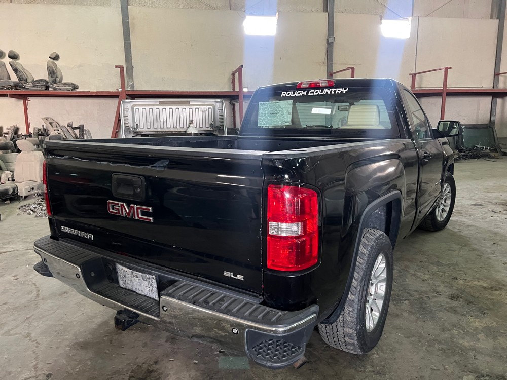 gmc spear parts scrap sierra - 1