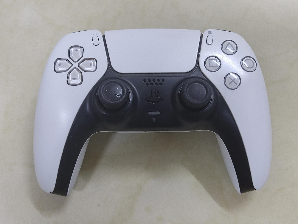 PS5 Controller used for sale - 1