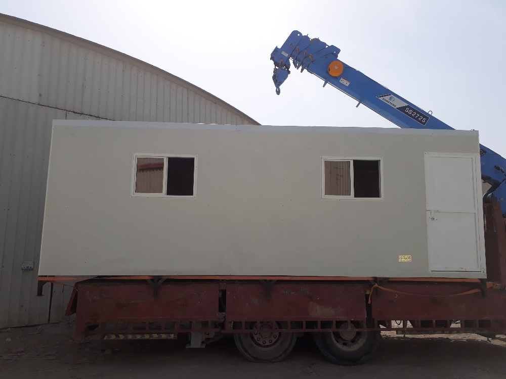 new cabins rom toilet Caravan - 2