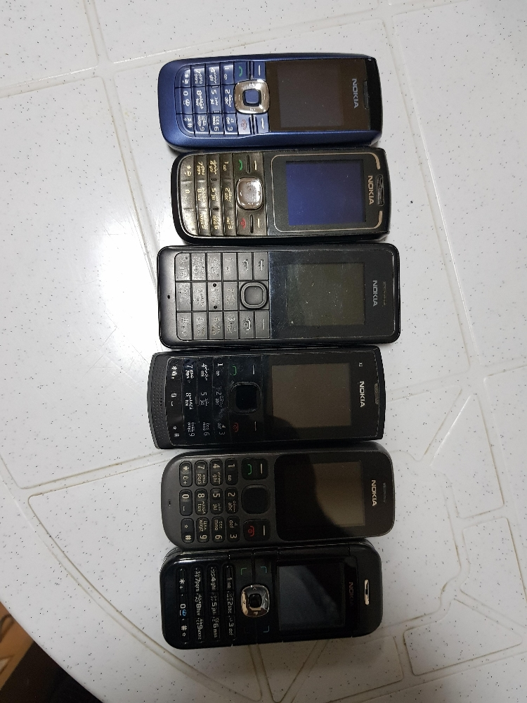 للبيع هواتف نوكيا بدون كاميرا - 2