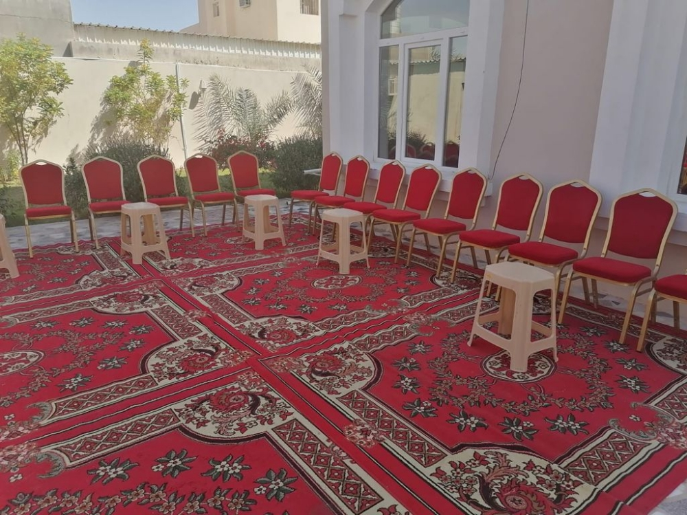 سجادة وكراسي للايجار وخيام عزاء - 1