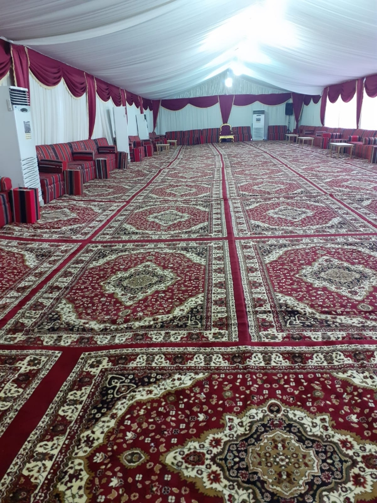 حفلات داخل الخيام - 1