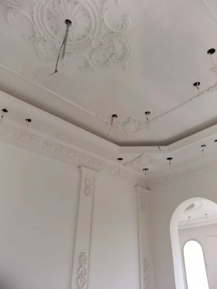 Gypsum board decoration 
Gypsum - 15