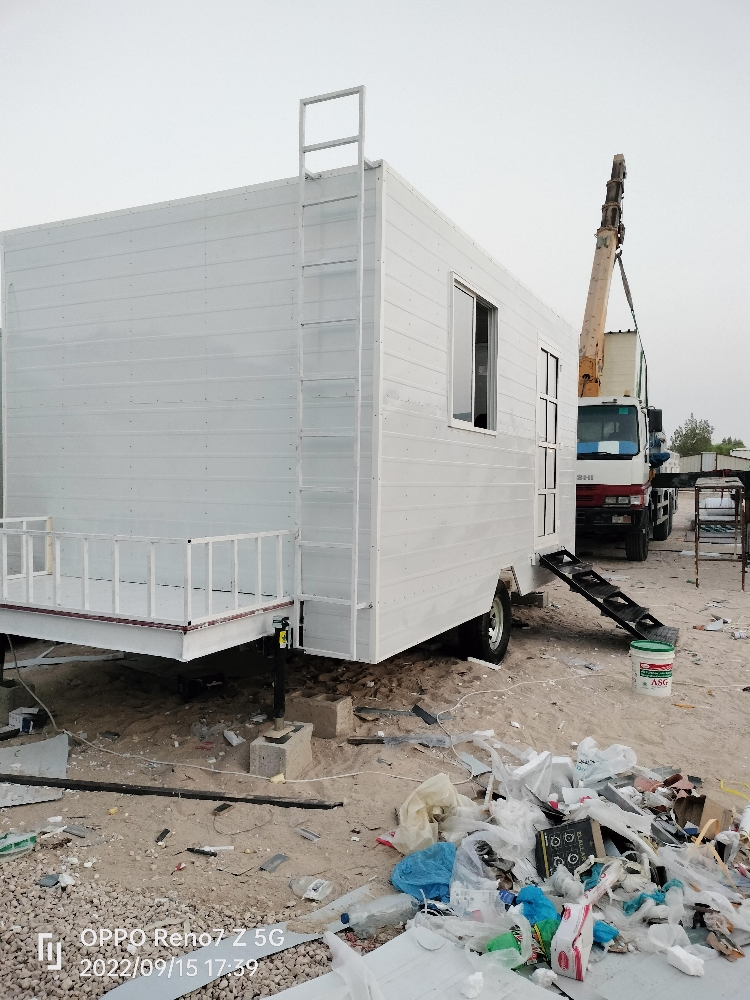 new photo cabin parcel 70408520 - 5