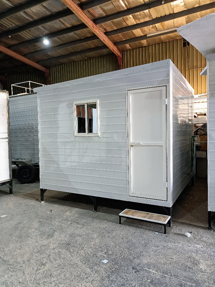Cabins 3/3 room with toilet - 1