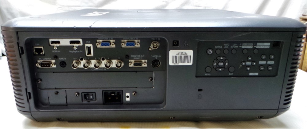 NEC NP-PX750U HD PROJECTOR - 4