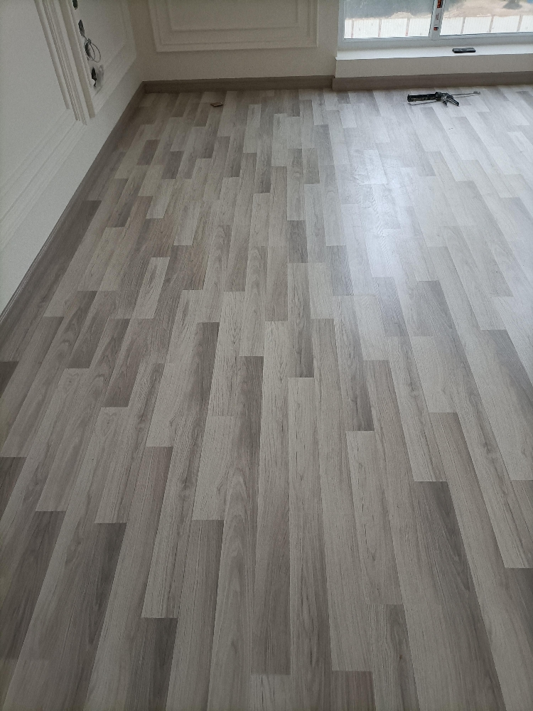 8mm laminate wooden flooring - 3