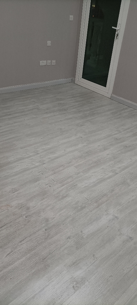 8mm laminate wooden flooring - 13