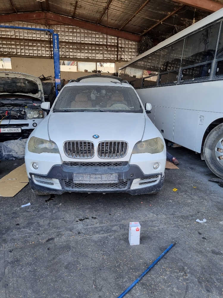 للبيع قطع غيار فقط بم دبليو اكس٥ - 3