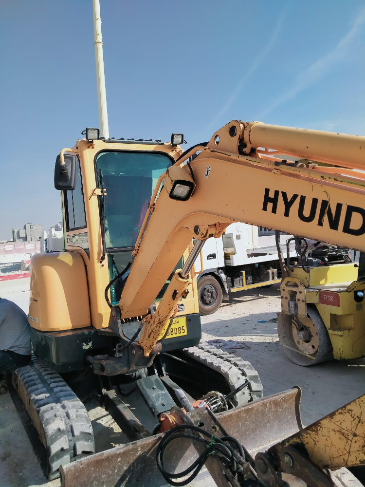 Excavator for rent - 2