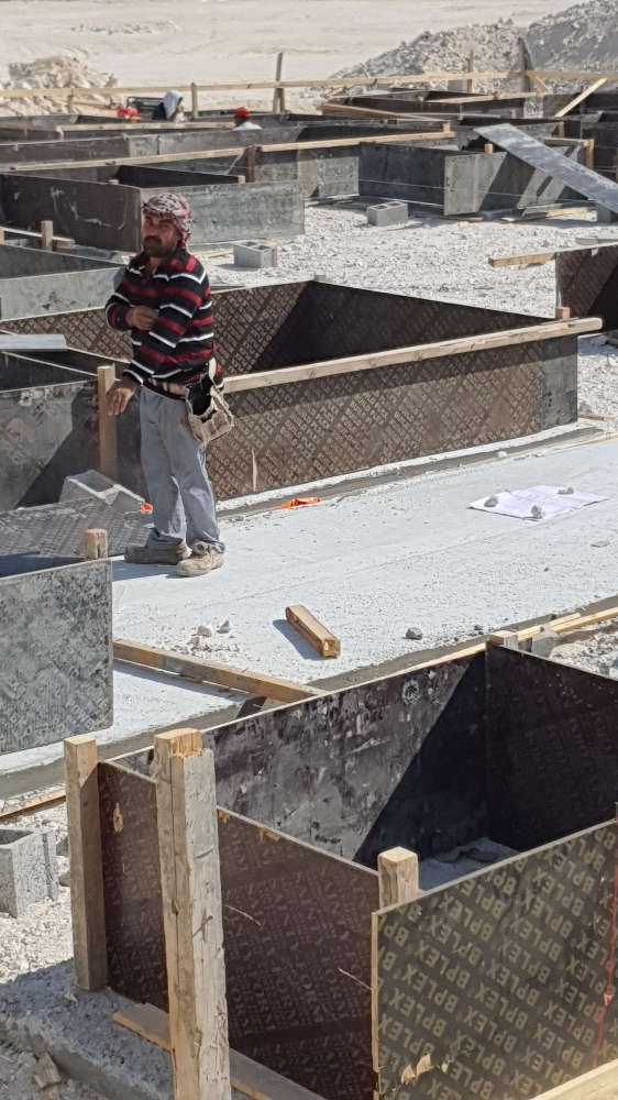 سعادتكم انجاز العمل اسفلت وبنيان - 3