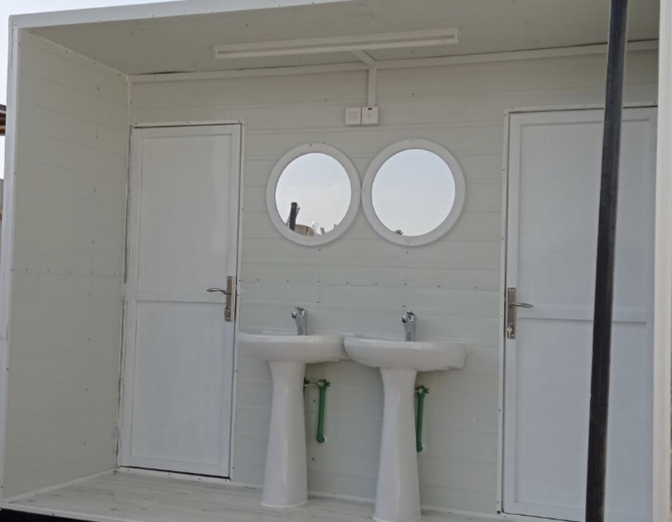 cabin, kitchen & toilet for sale - 4