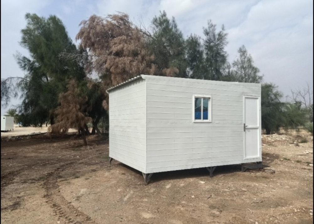 Cabin Kitchen Toilet & Store Sale - 1
