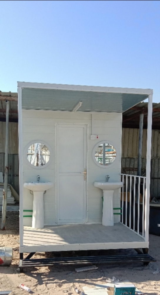 Caravan, Toilet, Cabin & Kitchen - 2