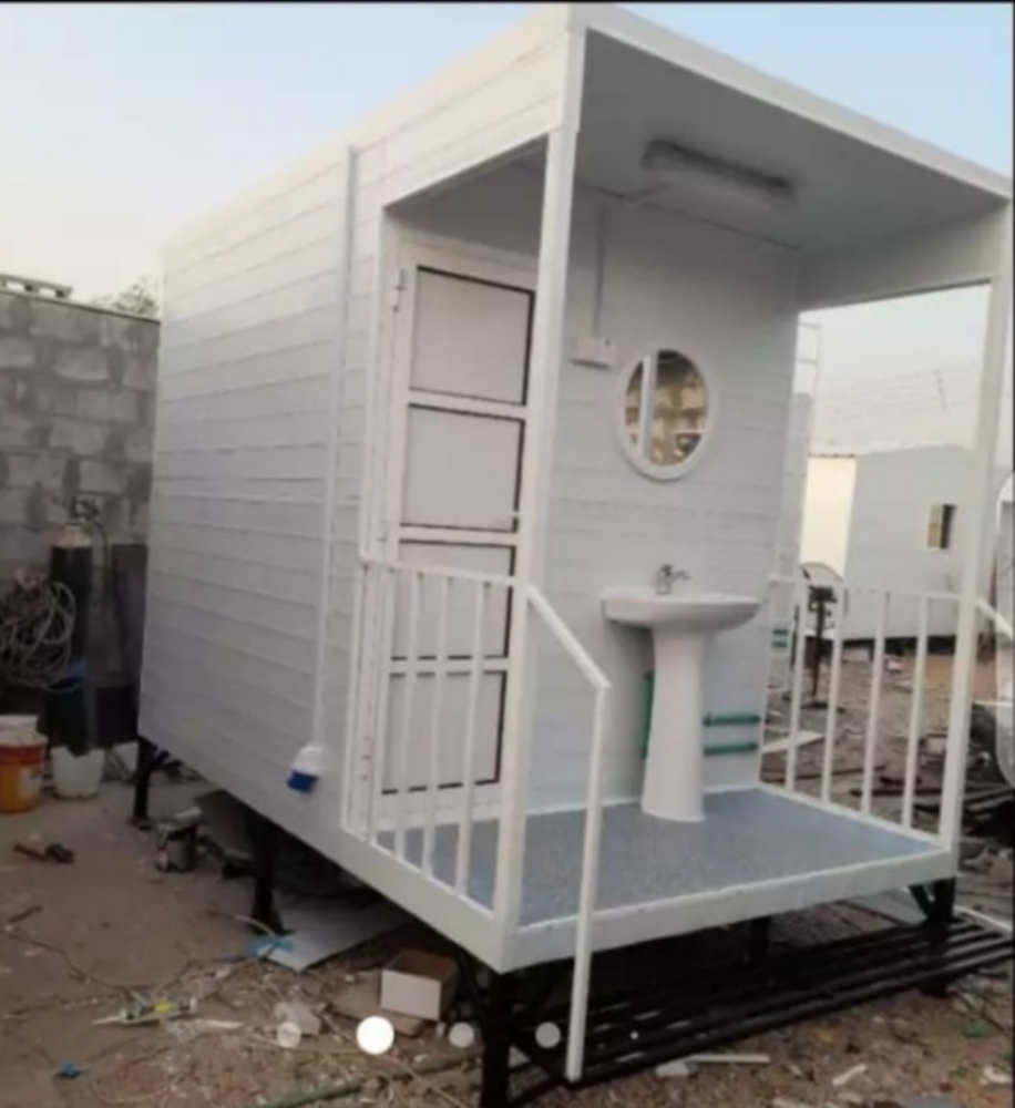 Caravan, Toilet, Cabin & Kitchen - 1