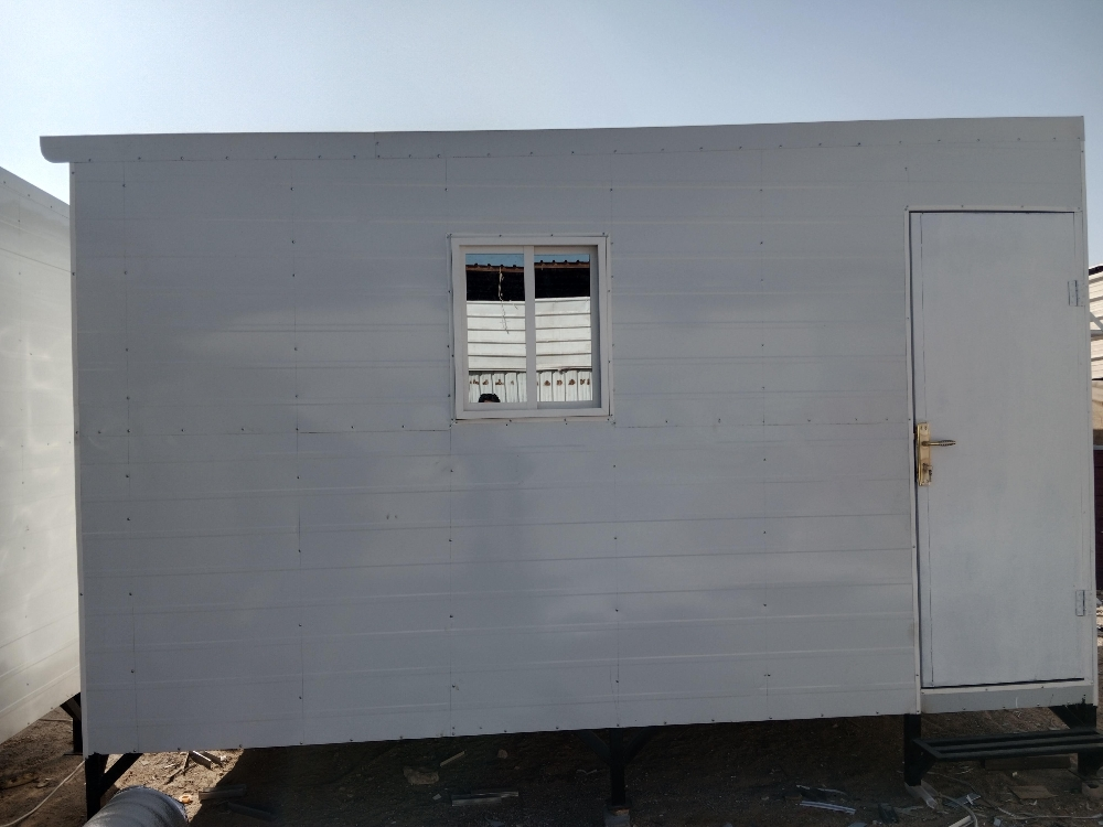 Caravan, Toilet, Cabin & Kitchen - 1