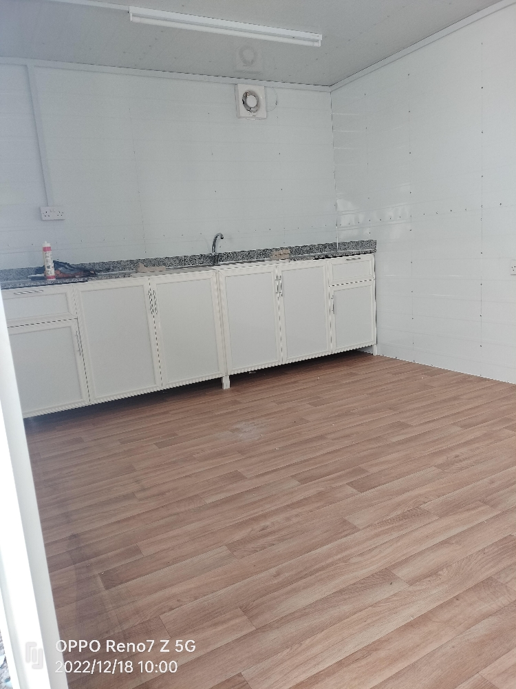 new new kitchen parcel 70408520 - 8