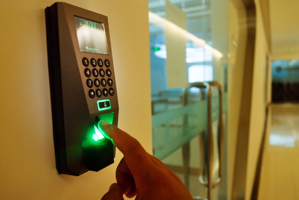 ACCESS CONTROL CCTV INSTALLATION - 1